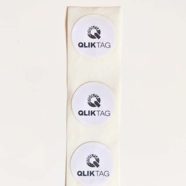 Qliktag Round 29mm NTAG424 DNA NFC Tags with Custom Logo - Roll