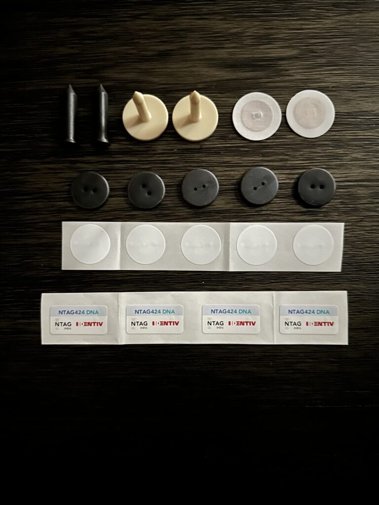 Qliktag Test Kit NFC Tag Encoder Device & NTAG 424 DNA Tags
